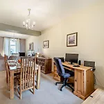 2 Bed In Oc-93608 Prázdninový dům Millom